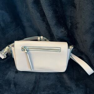 Crossbody light pink Indigo purse